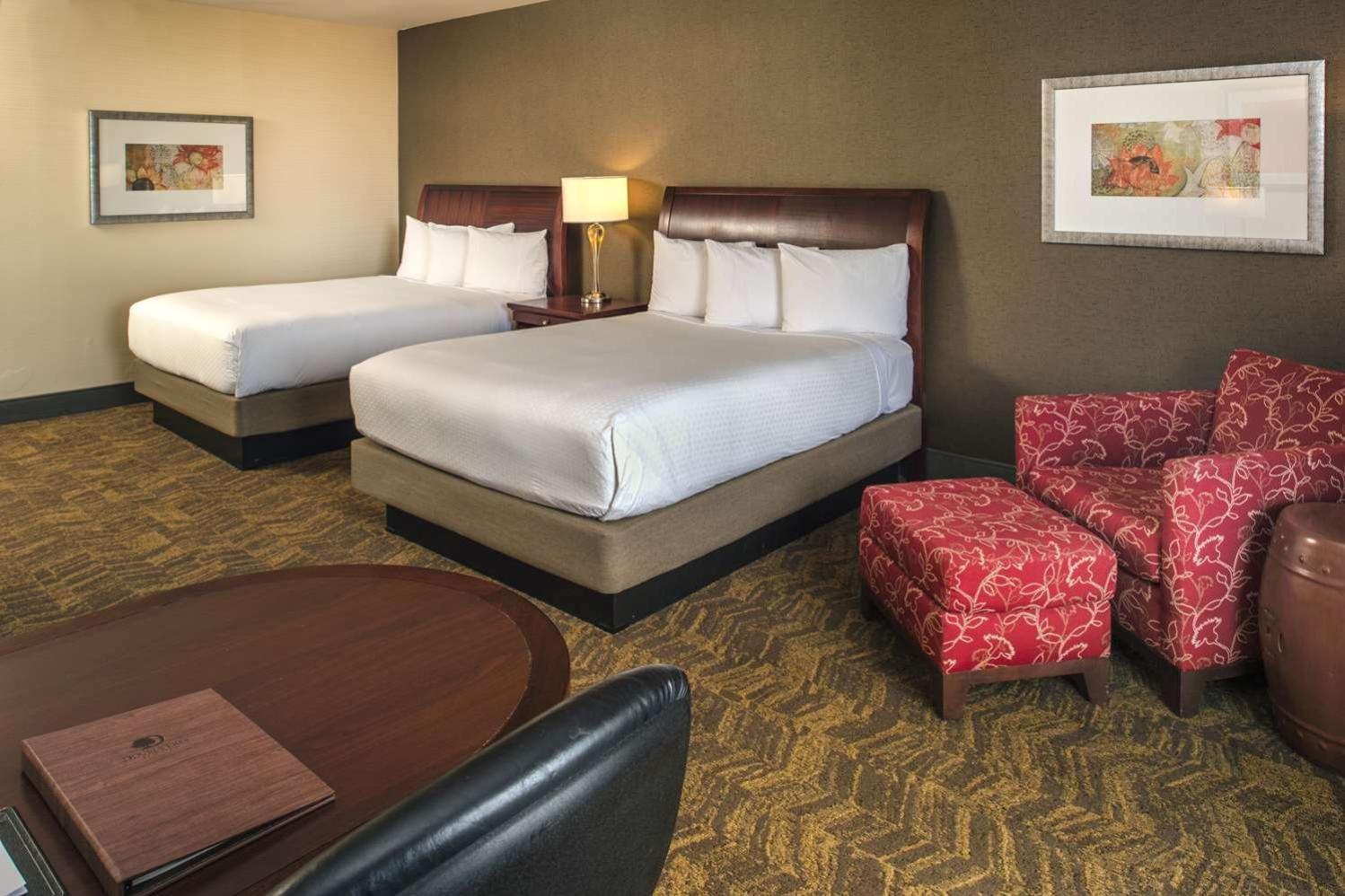 Doubletree By Hilton Portland Hotel Exterior photo